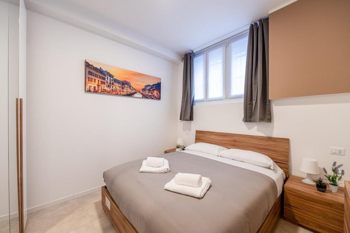 Apartament Authentic Private Flat 2 Min From Navigli Mediolan Zewnętrze zdjęcie