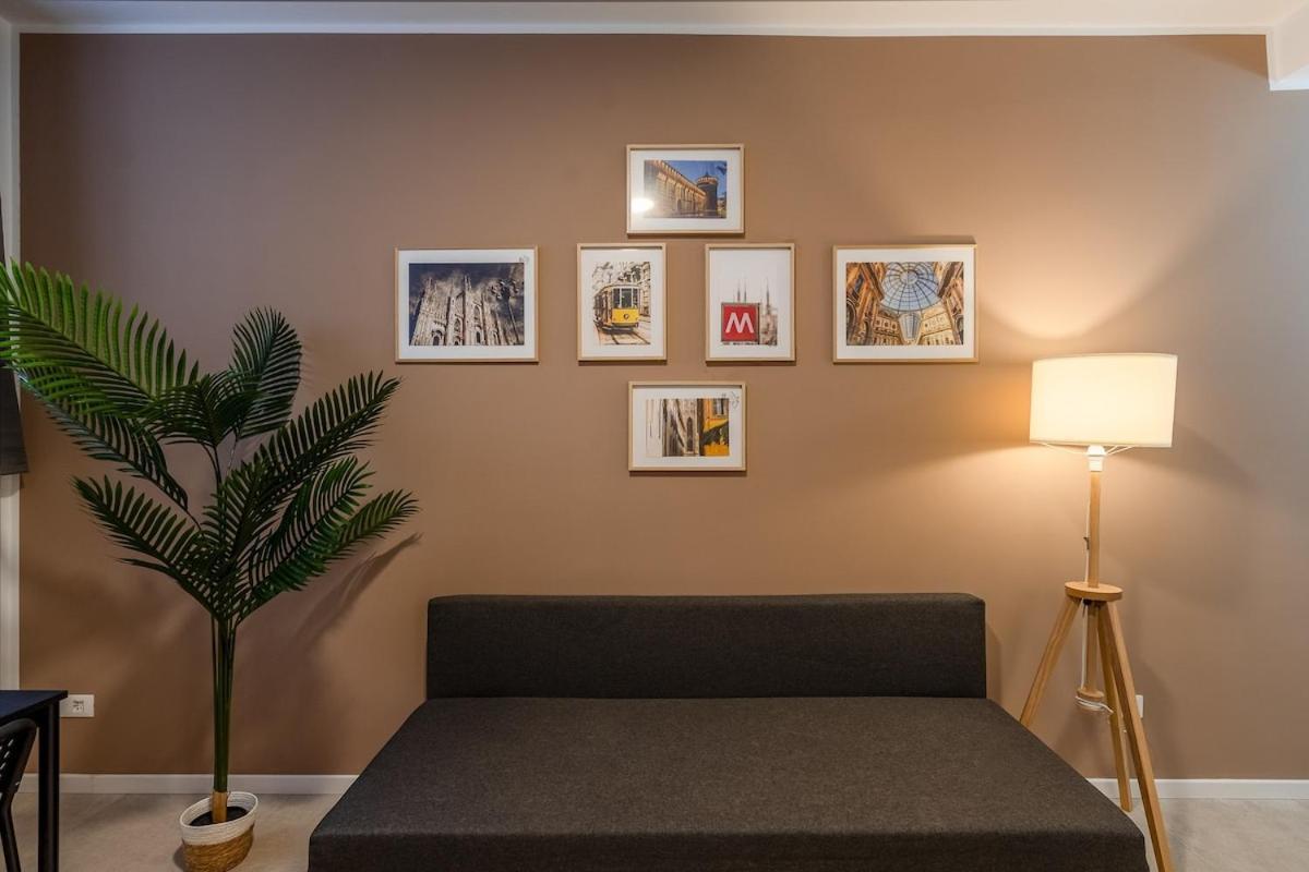 Apartament Authentic Private Flat 2 Min From Navigli Mediolan Zewnętrze zdjęcie